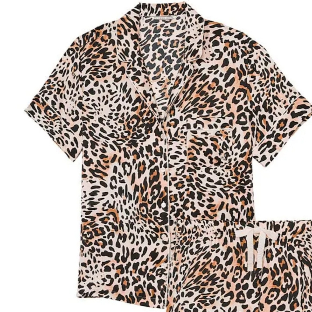 Victoria's Secret Short Sleeve Pajama Top Leopard Print Sz M